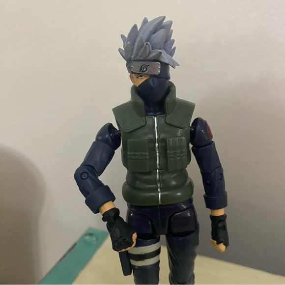 Bandai Ultimate Legends - Naruto 5" Hatake Kakashi Action Figure - Picture 2 of 8